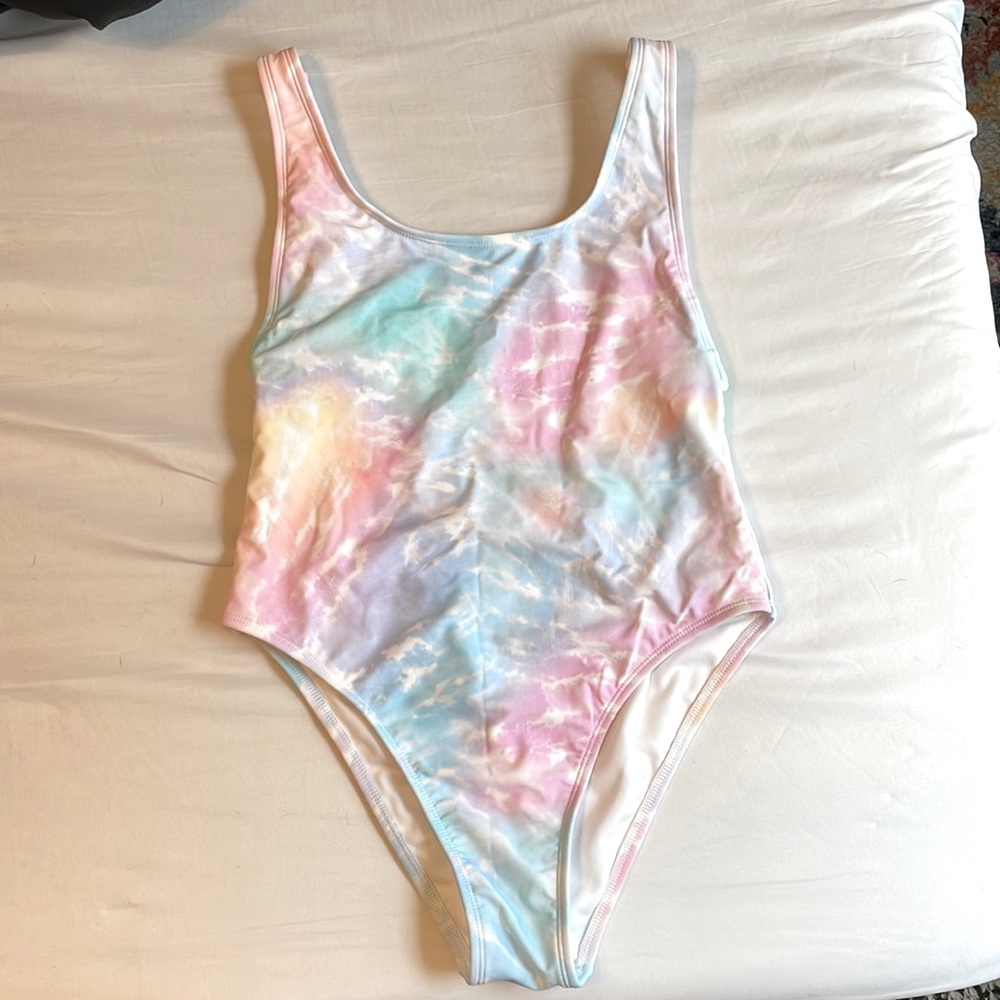 High leg one piece swimsuit
